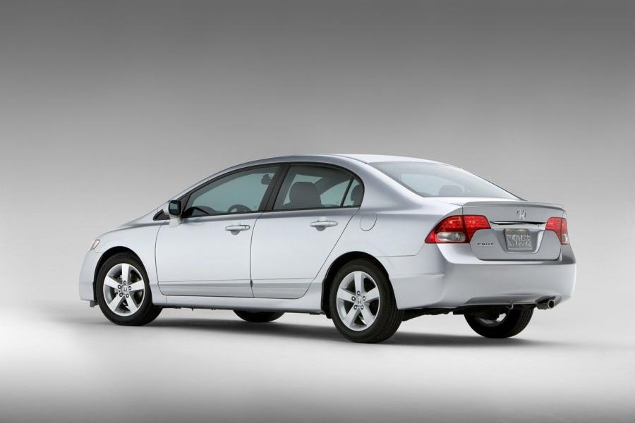  Honda Civic 2009 года  (фото 5 из 18)